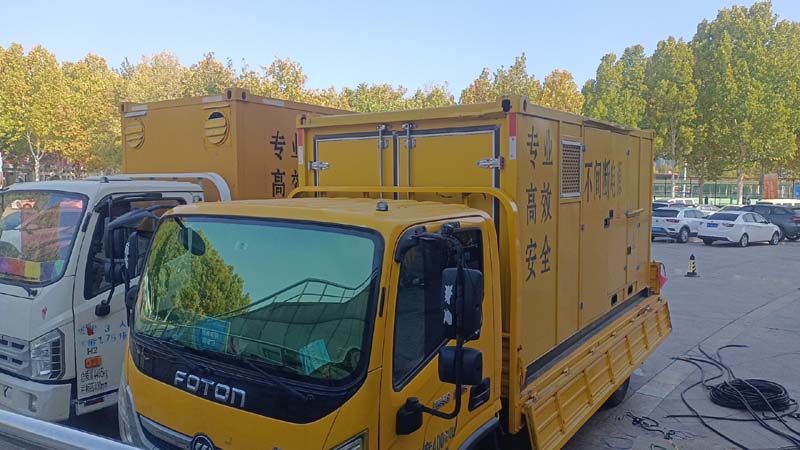 自流井柴油发电机组和UPS电源如何配合工作？